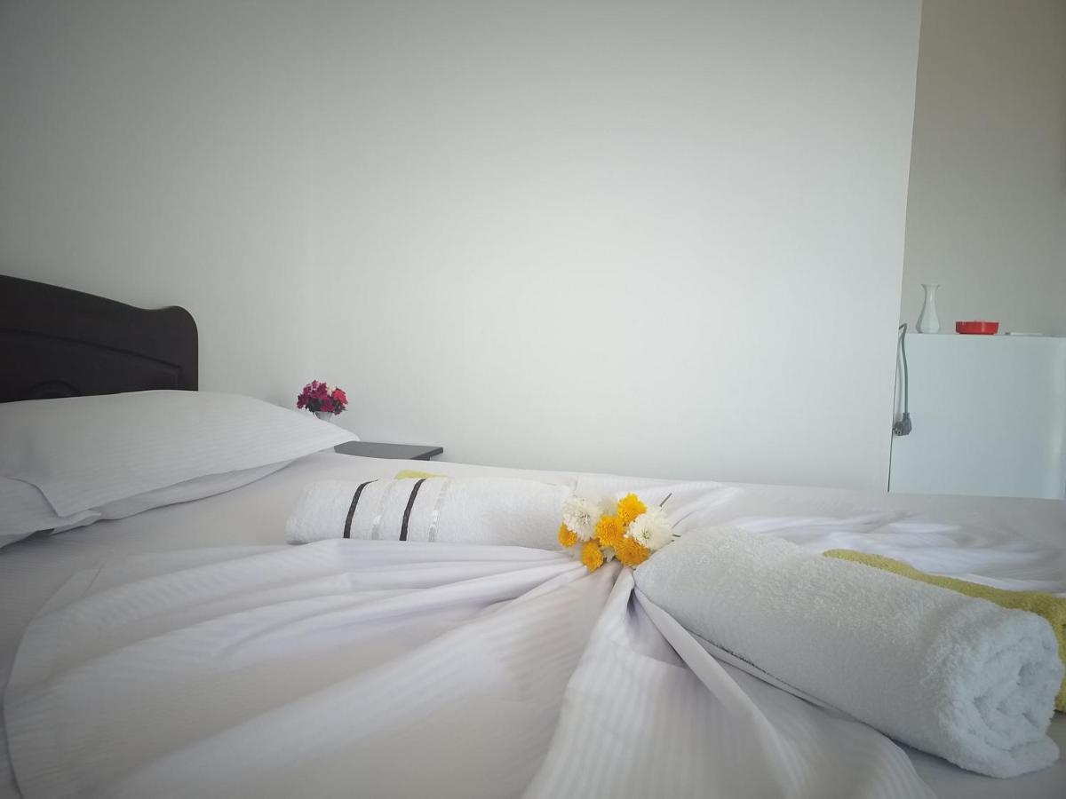 Grand Seaview Apartments Ksamil Ngoại thất bức ảnh