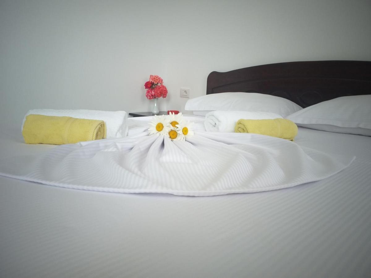 Grand Seaview Apartments Ksamil Ngoại thất bức ảnh